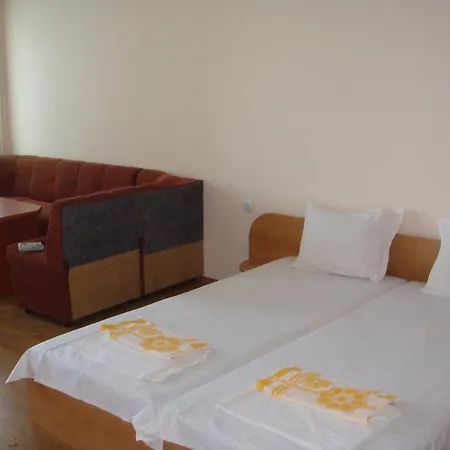 Evi 1 * Pomorie